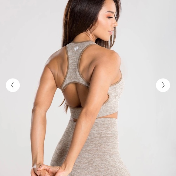 Women’s Best Move Seamless Sports Bra - Picture 5 of 5